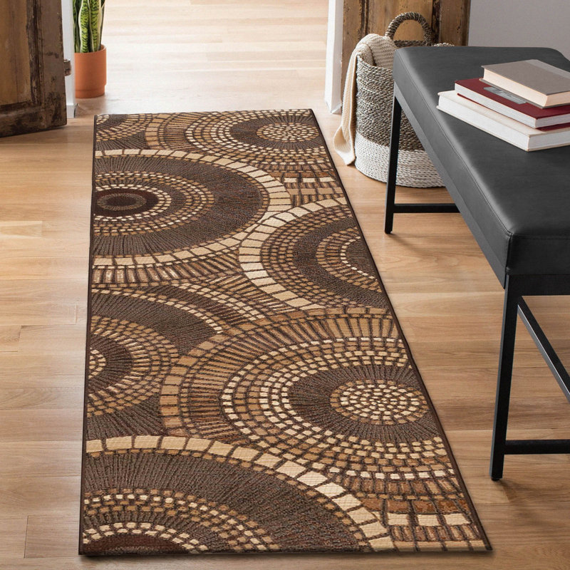 Tapis intérieur / extérieur géométrique Kowalczyk , Tapis de couloir 1 pi 11 po x 7 pi 6 po
