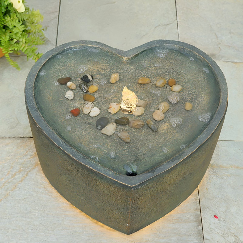 Outdoor Heart-Shaped Fountain Water Feature Decoration - Concrete-Effect Courtyard Pool Landscaping With Lights, Water Pump And Pebbles, Suitable For Terrace, Pond, Courtyard And Home Decoration (, Dimensions: 17.8"H*17.8"L*11.8"W)