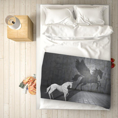 Dayse Plain Weave / Muslin Throw Blanket