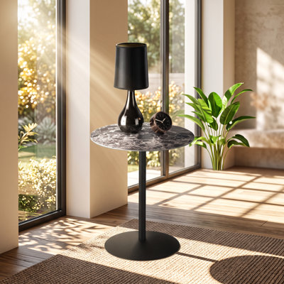Table de bout à plateau en verre texturé marbre noir l 17,5 po x P 17,5 po x H 20 po Cirillo