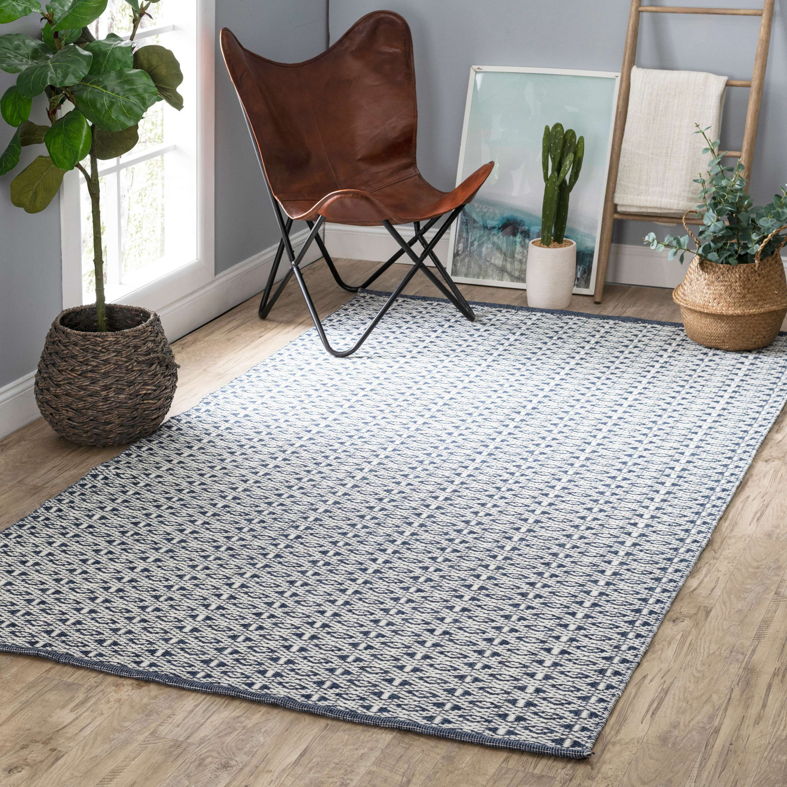 Blue Hand-Woven Geometric Cotton Rug, Rectangle 5' x 8'