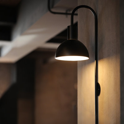 Applique murale enfichable, lampe murale d'intérieur en métal, base E26