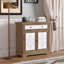 Armoire rustique vintage avec panneaux floraux sculptés et bois vieilli