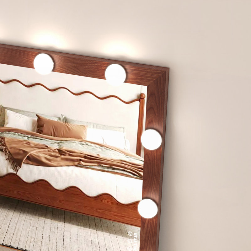 Miroir Hollywood, 23,3 po x 62,6 po, Noyer