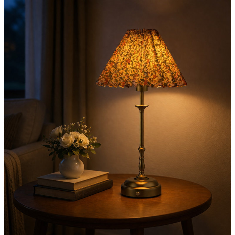 Arragon Metal Lamp