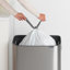 Poubelle à couvercle tactile Bo de 16 gallons (60 litres)-54646726