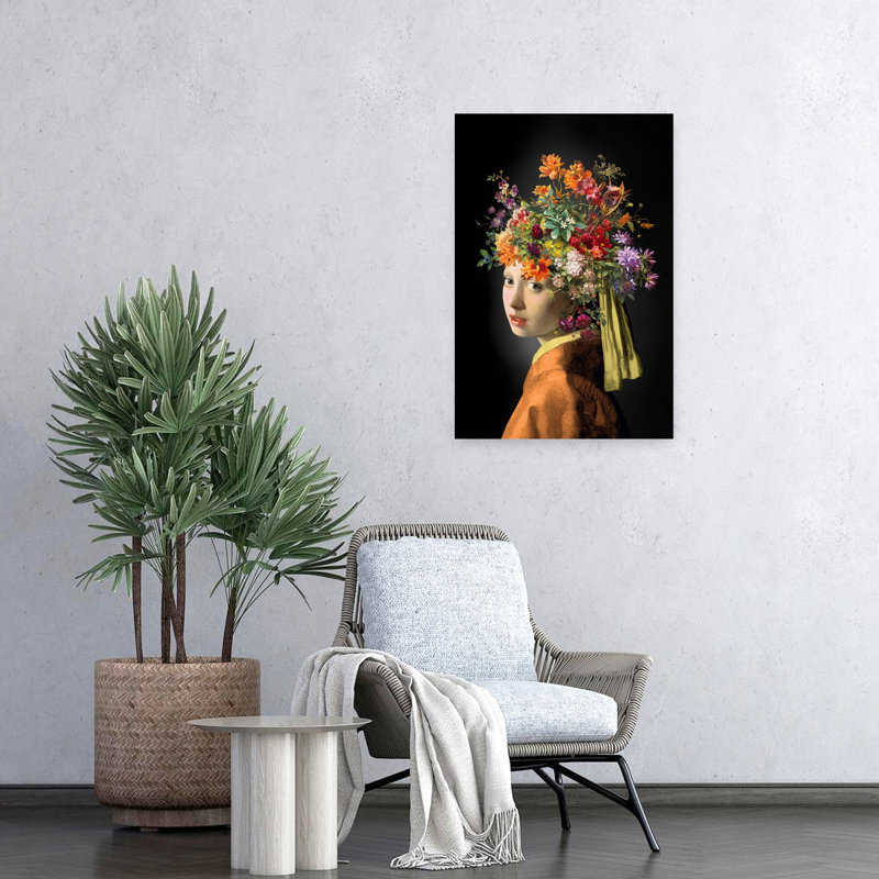 «Girl with Pearl - The Orange Autumn Edition», art mural contemporain élégant, H 24 po x l 16 po