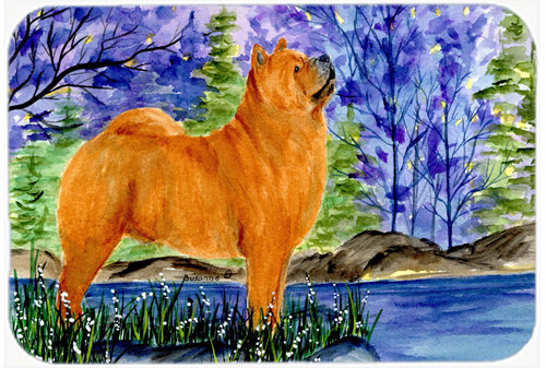 Chow-chow sur une planche à découper en verre Riverside