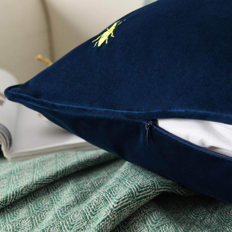 Housse et insert de coussin en velours brodé Insect