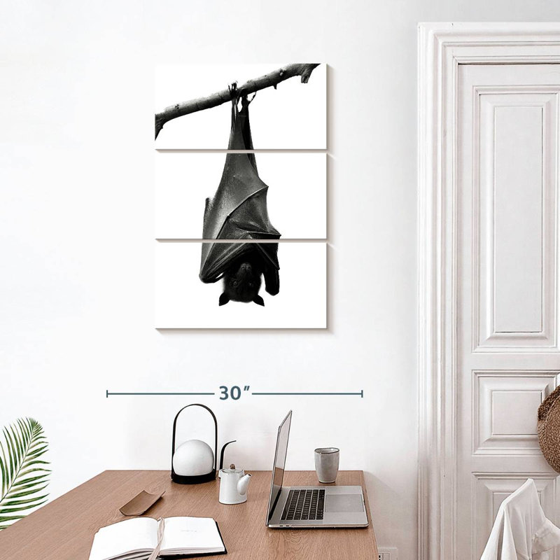 Chauve-souris à l'envers monochrome Brampt, H 32 po x l 20 po