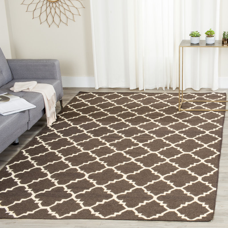 Valenzuela Geometric Wool Hand Woven Area Rug, Rectangle 183 x 274 cm