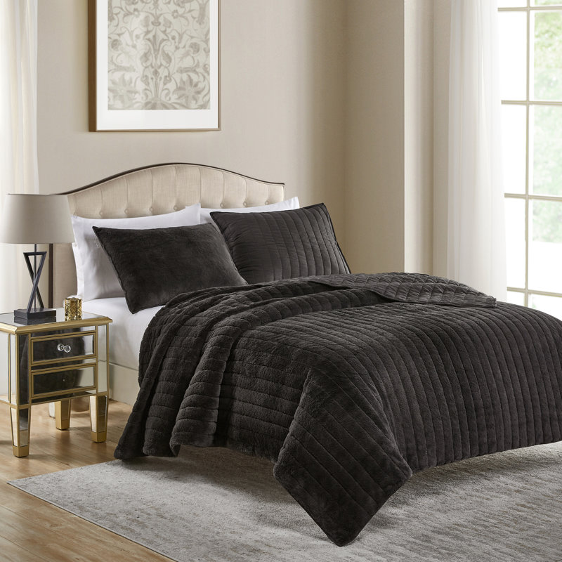 Ensemble de courtepointe géométrique en fausse fourrure, Double/Grand et 2 taies décoratives standard, Gris essentiel