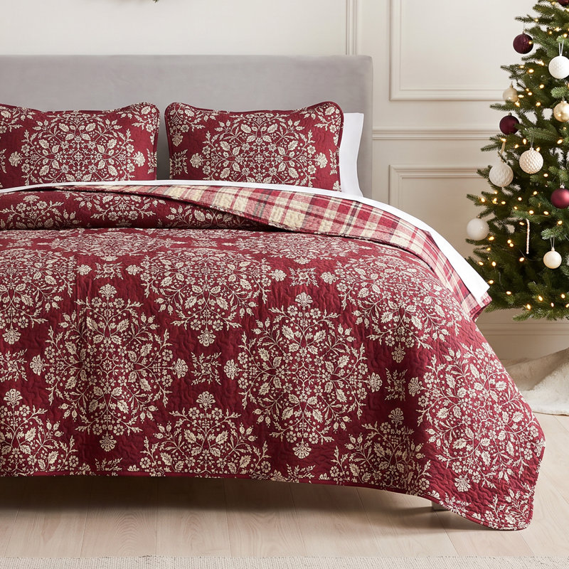 Southshore Fine Linens Christmas Carol Reversible Quilt Set, 100 GSM Double-Brushed Microfiber Holiday Bedding, 1 Quilt and 2 Pillow Shams, Full / Queen
