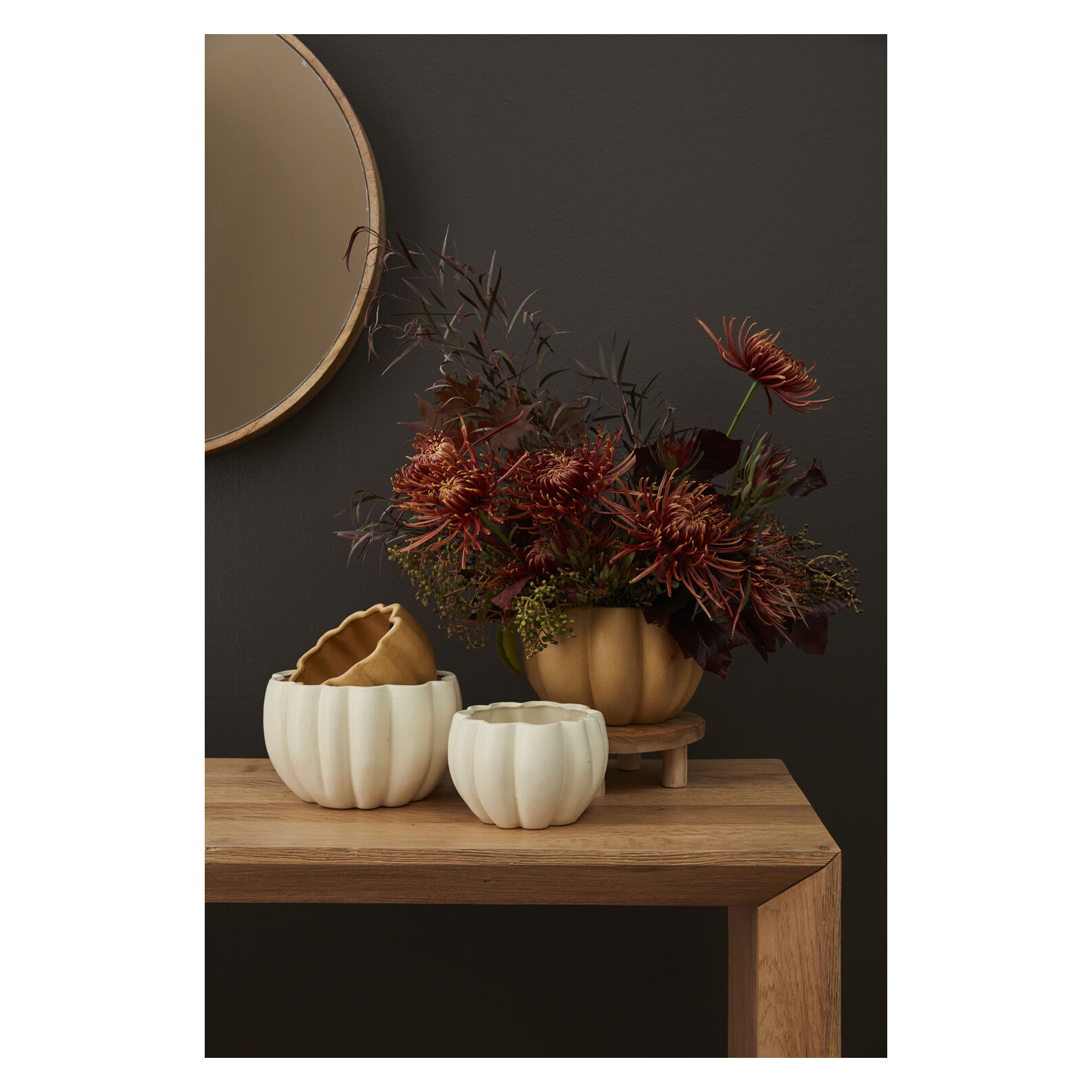 Kathy Pumpkin 2-Piece Ceramic Pot Planter Set