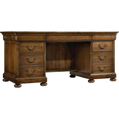 Archivist Executive Desk