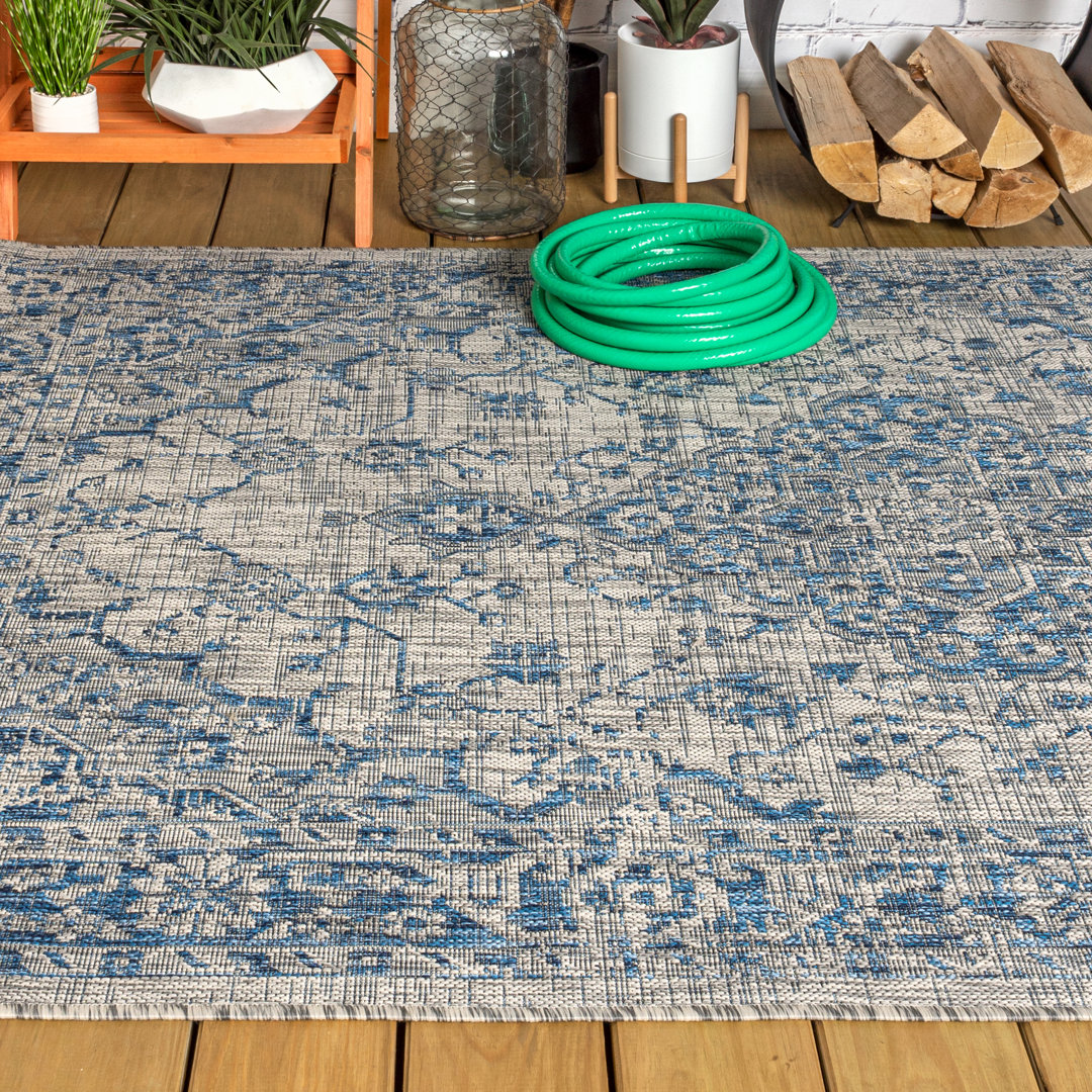Nate Boho Medallion Textured Weave Gray/Navy Indoor/Outdoor Rug Bungalow Rose Rug 