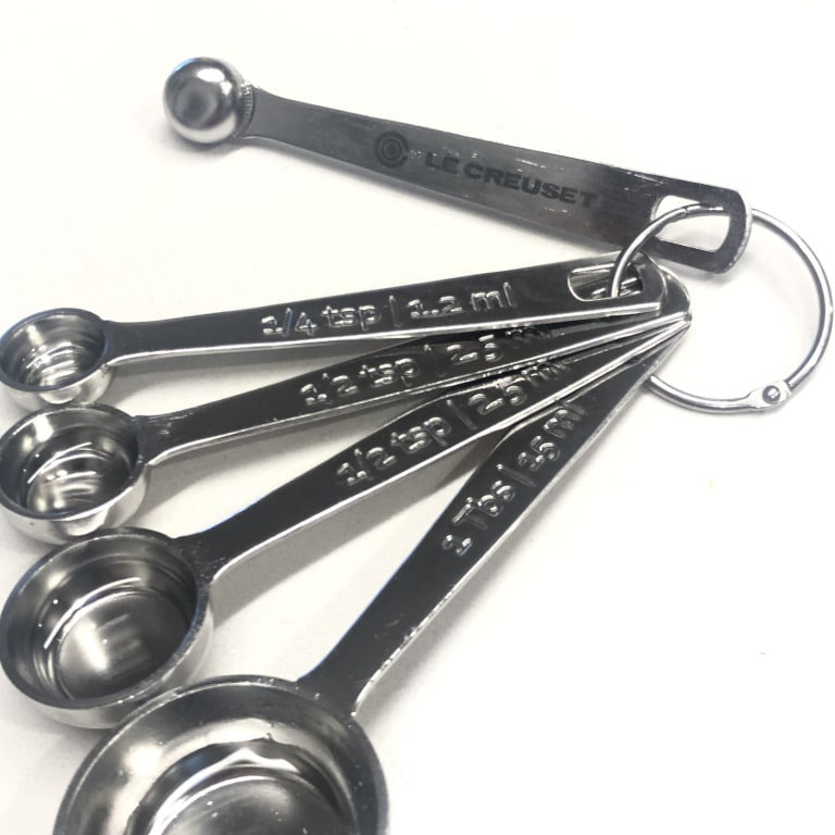Le Creuset 5 Piece Measuring Spoon Set