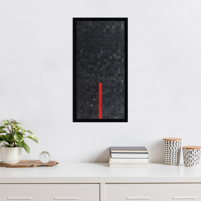 «Close», reproduction encadrée sur papier par Alex Dunn