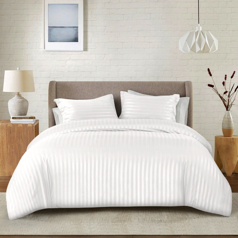 Noso Premium Hotel Quality Satin Stripe Duvet Cover Set with Pillowcases, Double, White