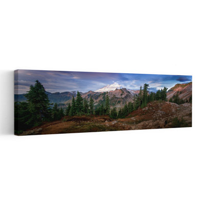 «Majestic Mountain Panorama»
