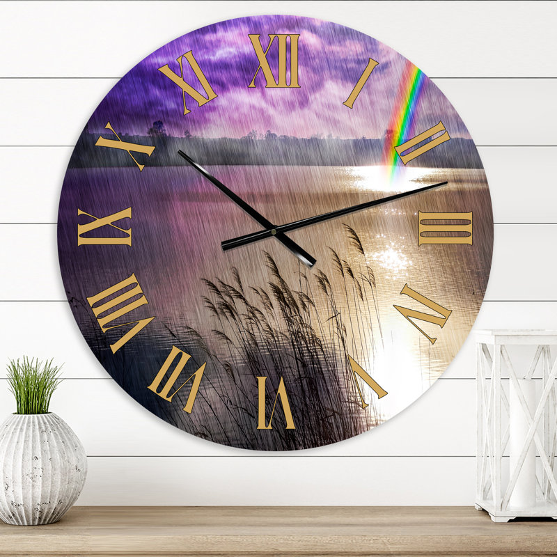 Mysterious Landscape By Lakeside With Rainbow - Horloge murale traditionnelle, Petit