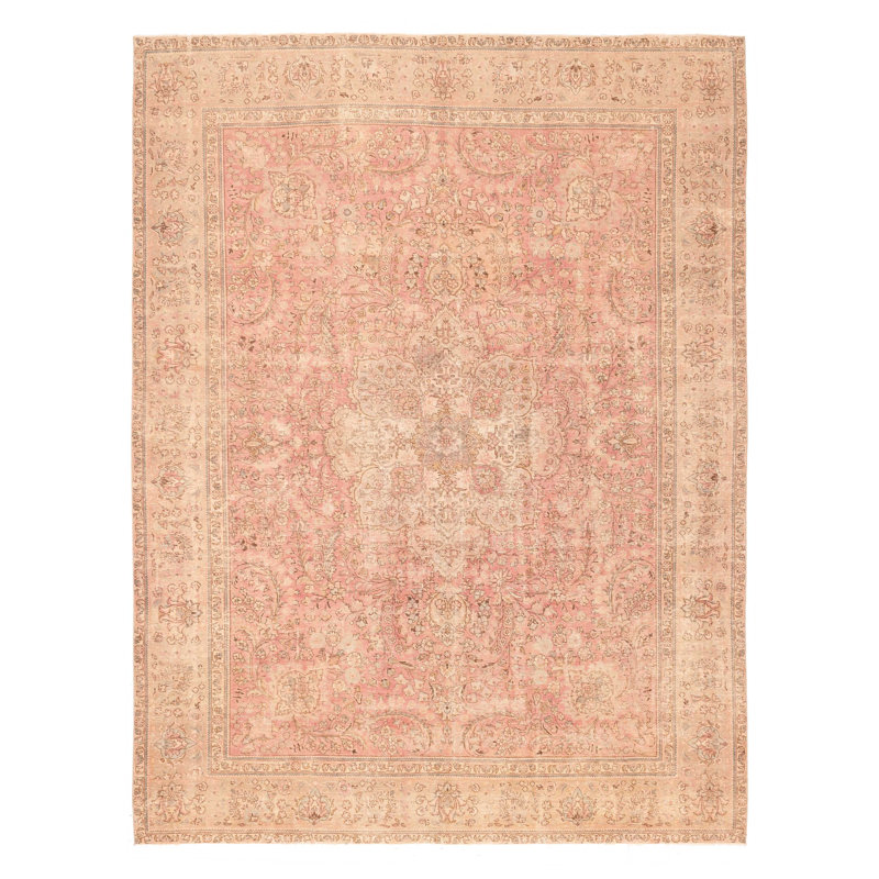 Tapis rose Antalya 9 pi 8 po x 12 pi 8 po