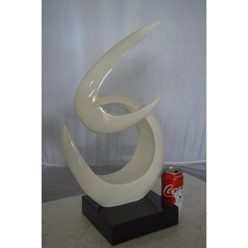 Élégante statue Boomerang Renfrow, Blanc
