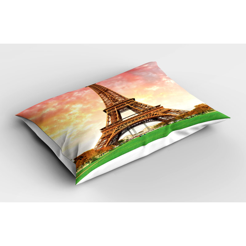 Ensemble de 2 taies décoratives Ambesonne Eiffel, H 20 po x l 30 po