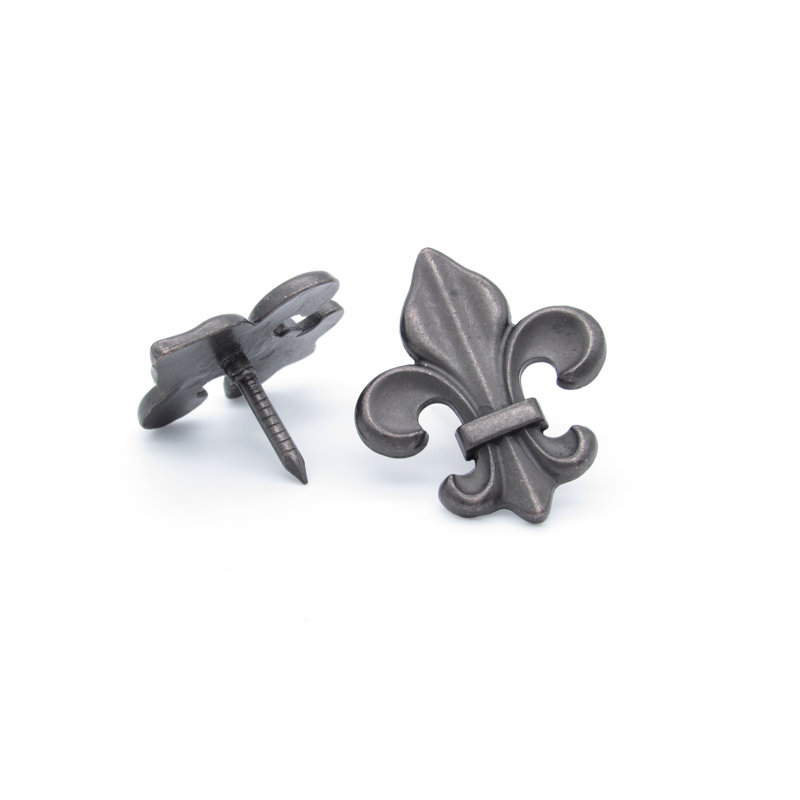 Fleur de lys, Bordeaux, Laiton, H 1,75 po x l 1,5 po x P 1 po