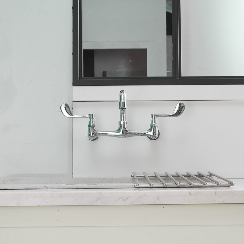 Robinet de cuisine à 2 poignées avec robinet pivotant de 12 po et robinet mural central de 8 po