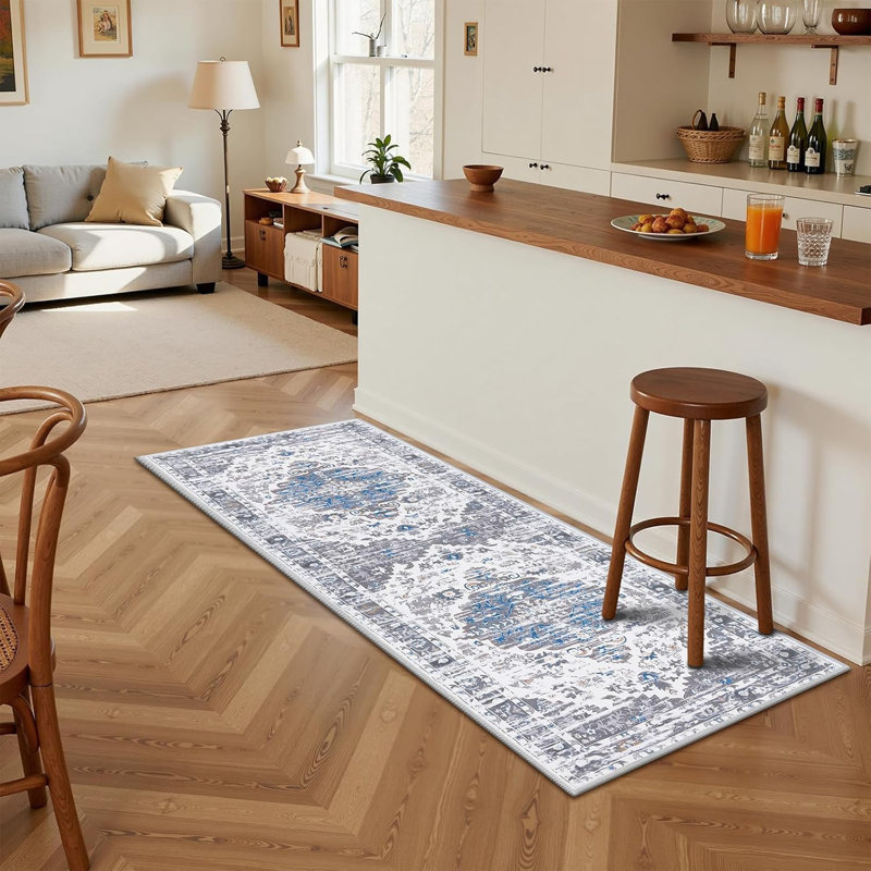 Area Rug, Runner 2' x 6'