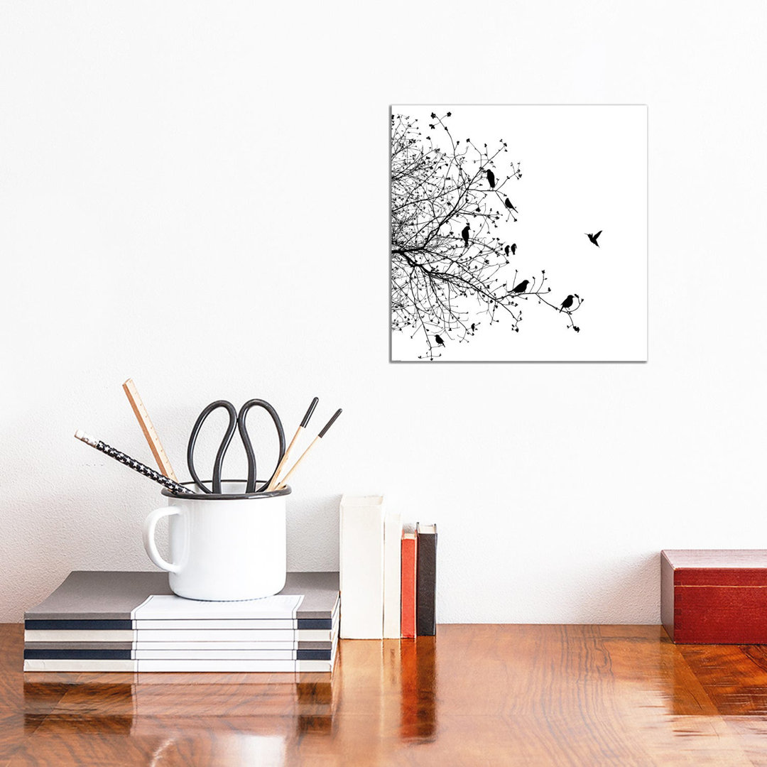 Vögel I von GraphINC - Floater Frame Gallery- Giclée auf Leinwand