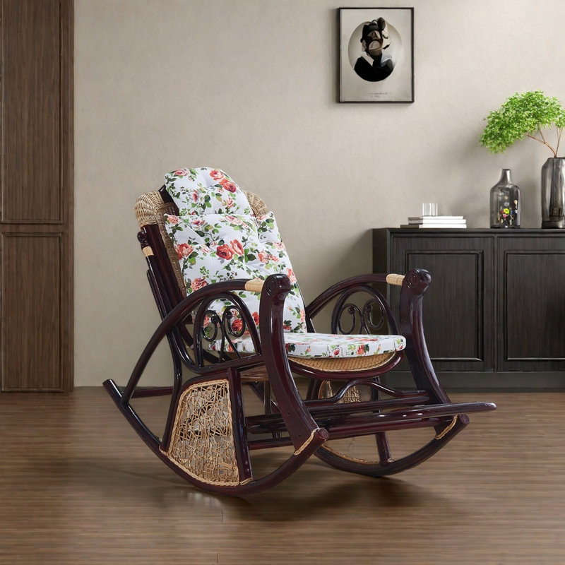 Chaise berçante tissée à la main en rotin d'agate