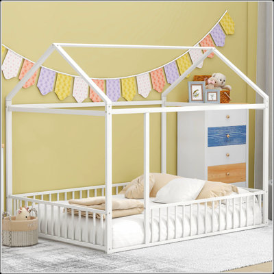 Sturdy Metal Bed Frame With Safety Fence, Perfect For Kids And Teens, Ensuring Comfort And Security In Any Bedroom.