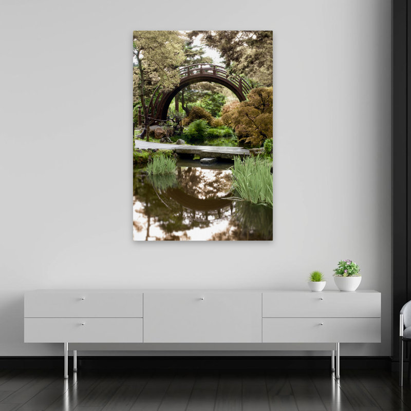 Pont japonais # 2 - Art photographique, H 60 po x l 40 po