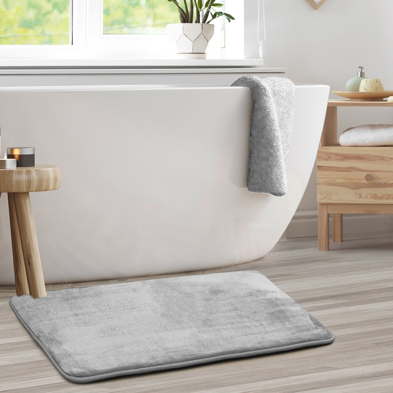 Silver Gray Plush Memory Foam Bath Mat with Non-Slip Backing