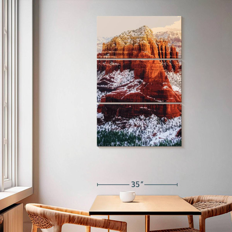 Illustration de neige Alvord Sedona, Arizona, H 65 po x l 42 po