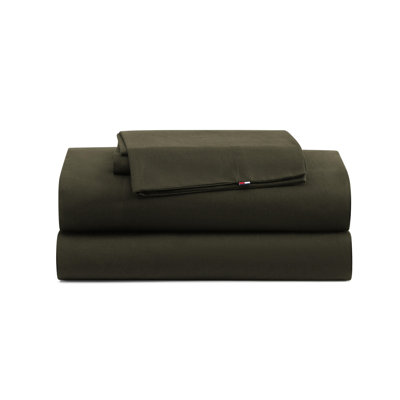 Tommy Hilfiger Solid Cotton Percale Sheet Set