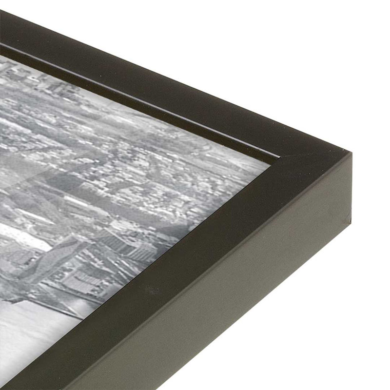 Manhattan par les nuages par Garima Dhawan, reproduction d'art, Noir, H 36 po x l 48 po