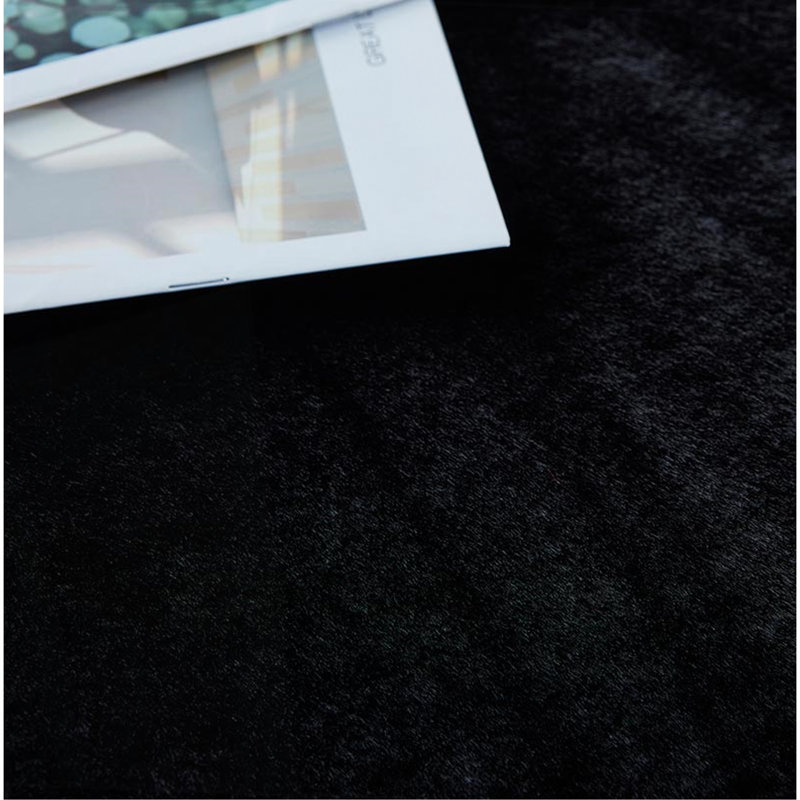 Tapis rectangulaire en fausse fourrure de luxe Lily Chinchilla, Rectangle 5 pi 3 po x 7 pi 7 po