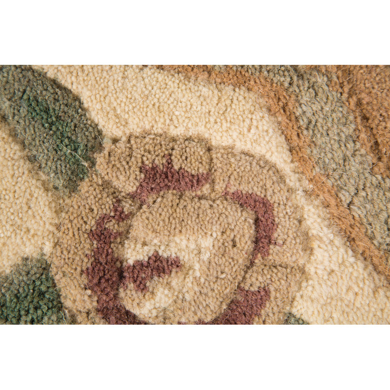 Tapis de surface beige en laine touffeté à la main Stroupe
