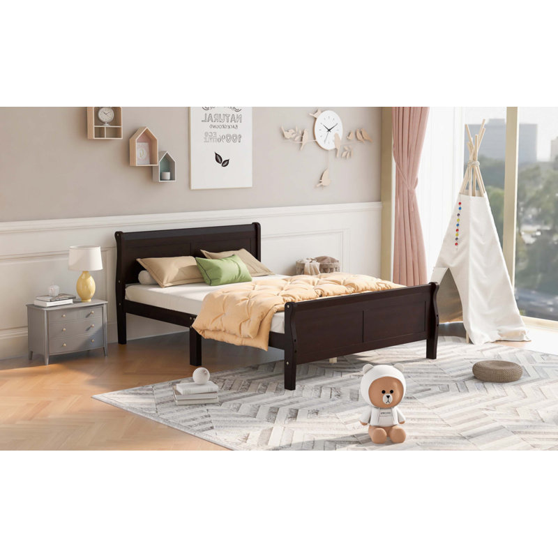 Grand lit plateforme en bois