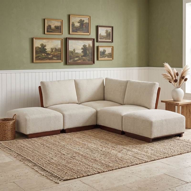 Canapé modulaire incurvé moderne avec structure en bois, sièges profonds, coussins rembourrés, canapé de salon intérieur élégant