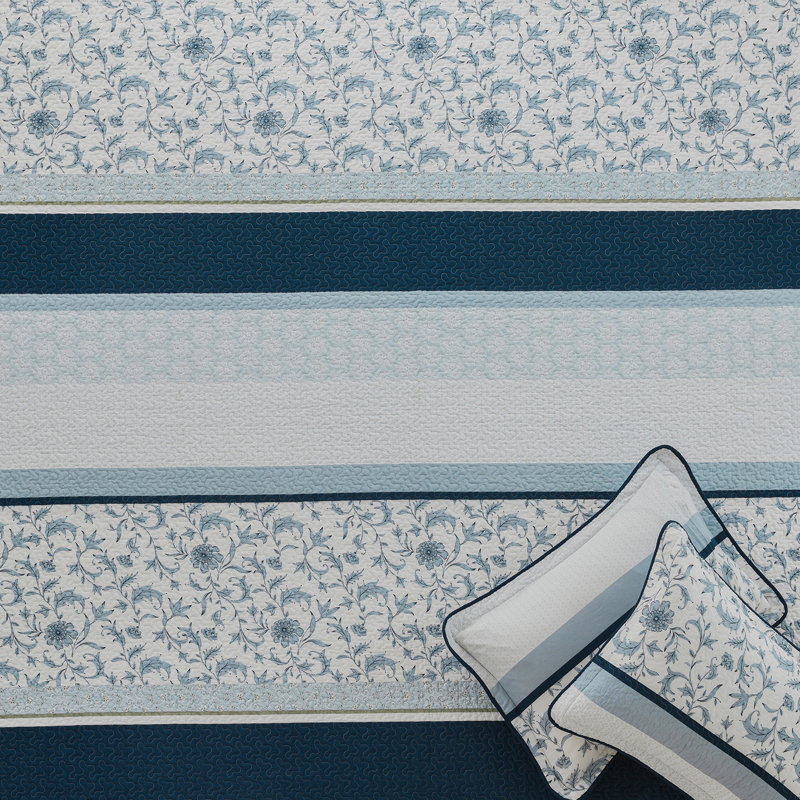 Cotton Quilted Floral Quilt Set, Queen Quilt + 2 Queen Shams, Navy/Light Blue/White Floral