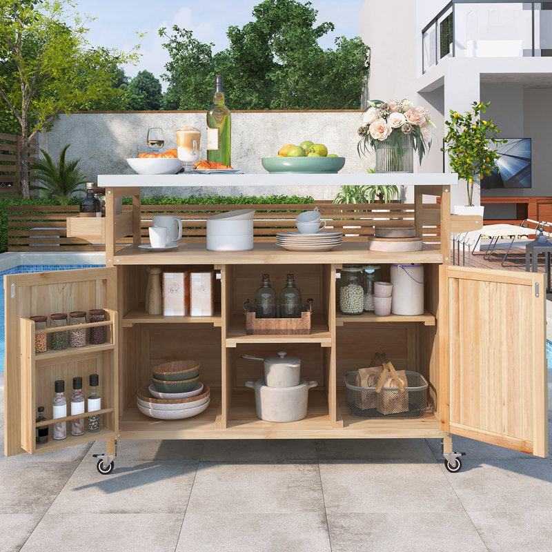 Îlot de cuisine extérieur durable avec beaucoup de rangement, parfait pour le patio et la piscine.