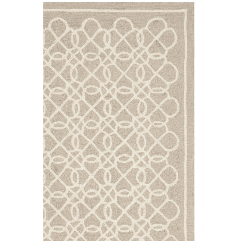 Hollander Hand-Hooked Wool White/Tan Area Rug, Rectangle 2'6" x 4'