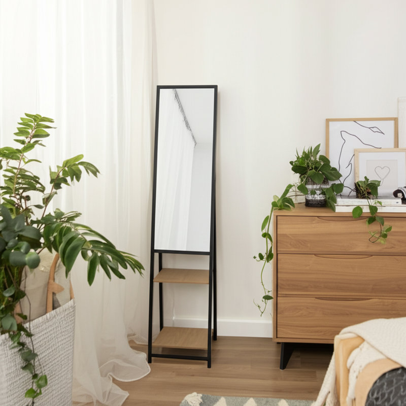Miroir sur pied pleine longueur Shanequea