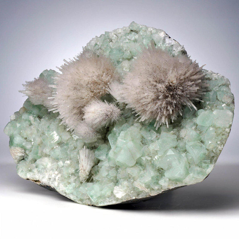 Mésolite sur apophyllite verte