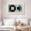 Bleu Avery parlant latéralement-107846498
