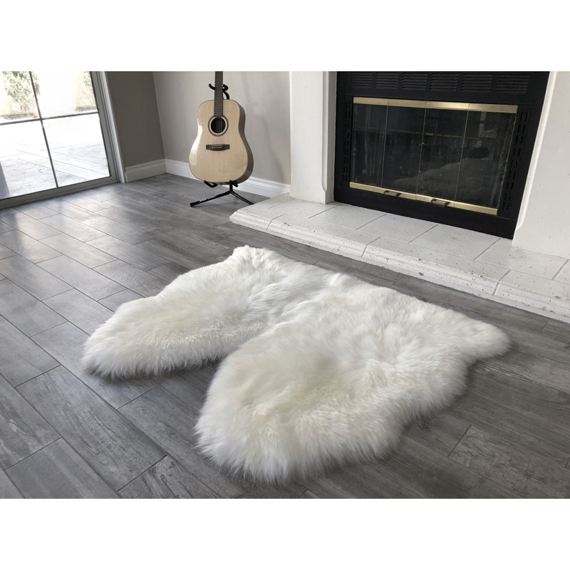 Amaranta Performance Sheepskin Indoor Rug, Novelty 3' x 3'6"